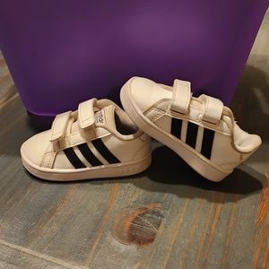 Adidas Velcro Sneakers